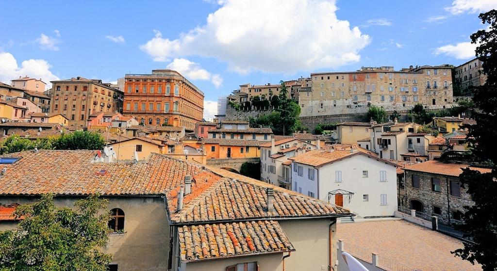 Hotel San Sebastiano Перуджа Екстер'єр фото