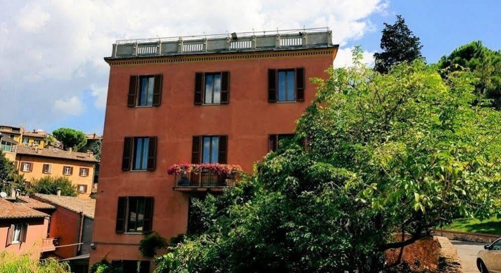 Hotel San Sebastiano Перуджа Екстер'єр фото